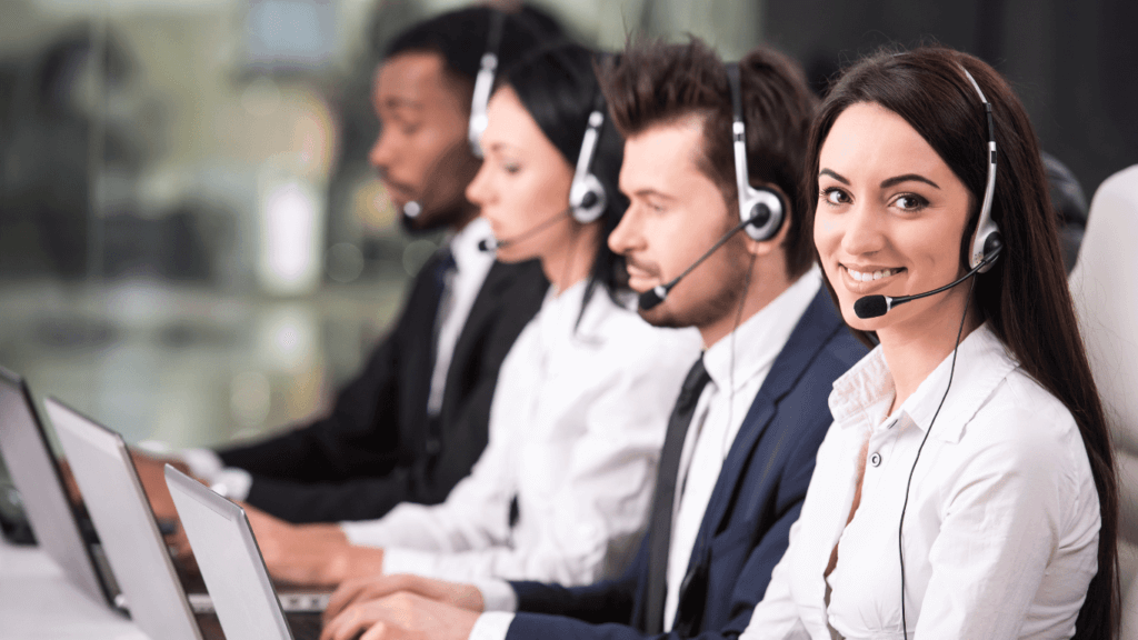 Appointment setters cold calling prospects during the appointment setting process