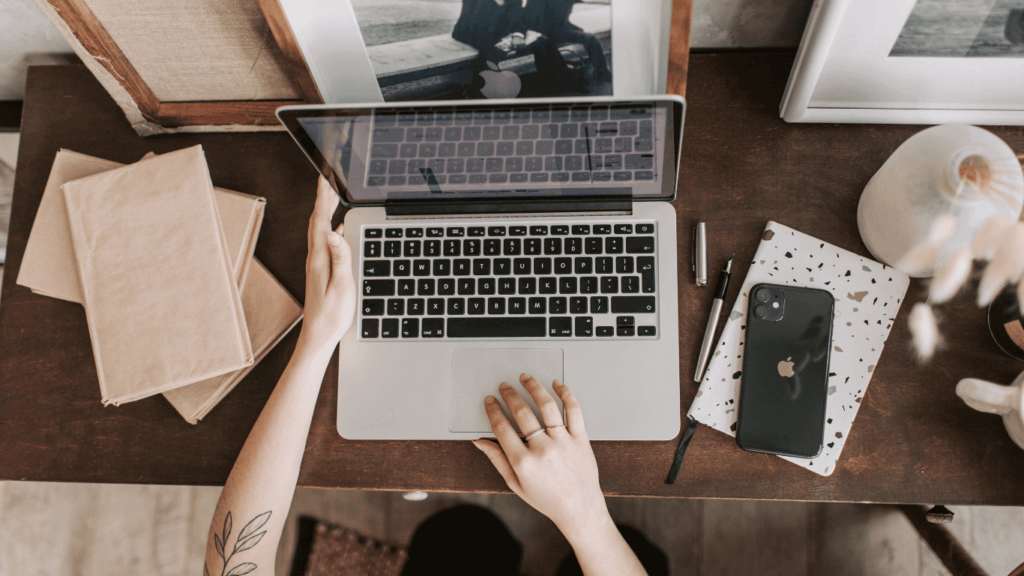 Sales managers using Boolean search instead of sales navigator