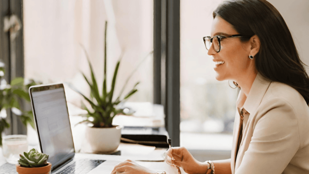 A sales rep engaging with prospects on social media for social selling as a sales strategy